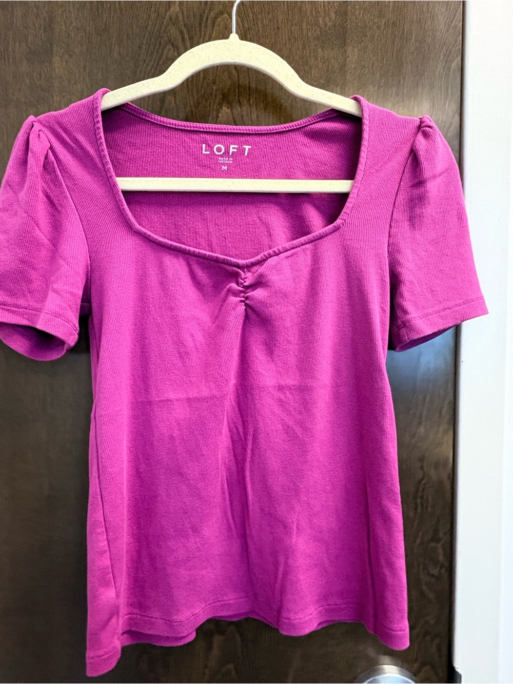 LOFT Fuchsia Square Sweetheart Neck Short Puff Sleeve Ribbed Top Size Medium